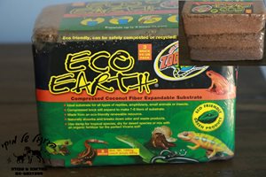 eco earth - מצע קוקוס דחוס 3 קוביות (650 גרם לקוביה)