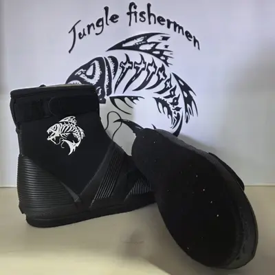 נעליים נאופרן לבד+ניטים מחוזקות+סקווץ למניעת החלקה מידה 39