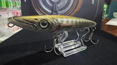 FISHUS ESPETRON 19.5CM 32G FLOATING